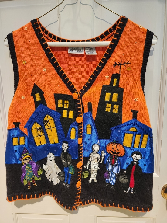 Basic Editions Sweaters - Vintage Halloween Sweater Vest
